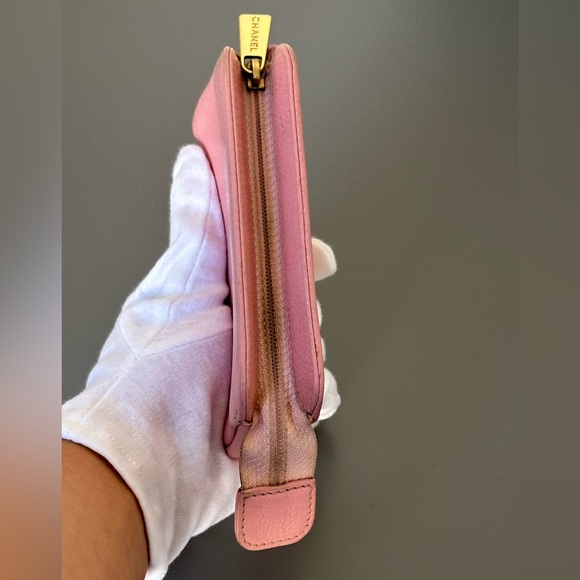 Chanel Pink Cosmetic / Coin Pouch - Picture 9 of 14